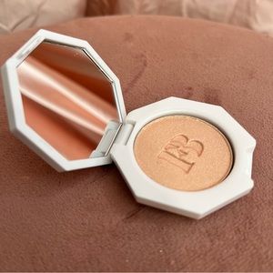 {✨ 3/$10} Fenty Beauty Killawatt Highlighter